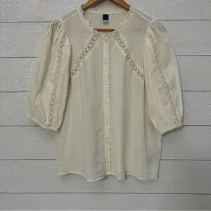 Old Navy Tops Old Navy Ivory Lacetrim Button Up Blouse Size